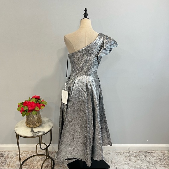 Mac Duggal Metallic Silver Brocade One Shoulder Bow Tea Length Dress - Reemoly